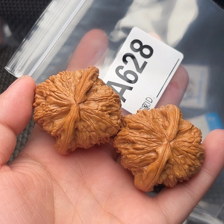 用***0文玩核桃把件核桃