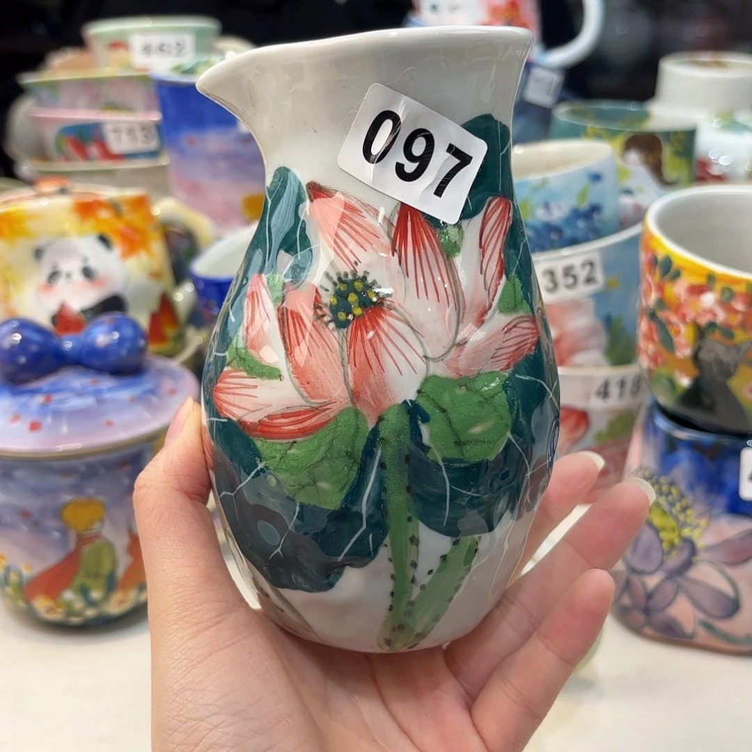 瓷片兔兔好可爱啊我