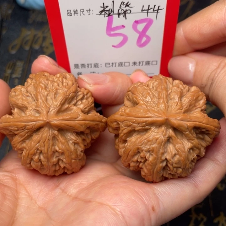 吊坠桃核文玩的好
