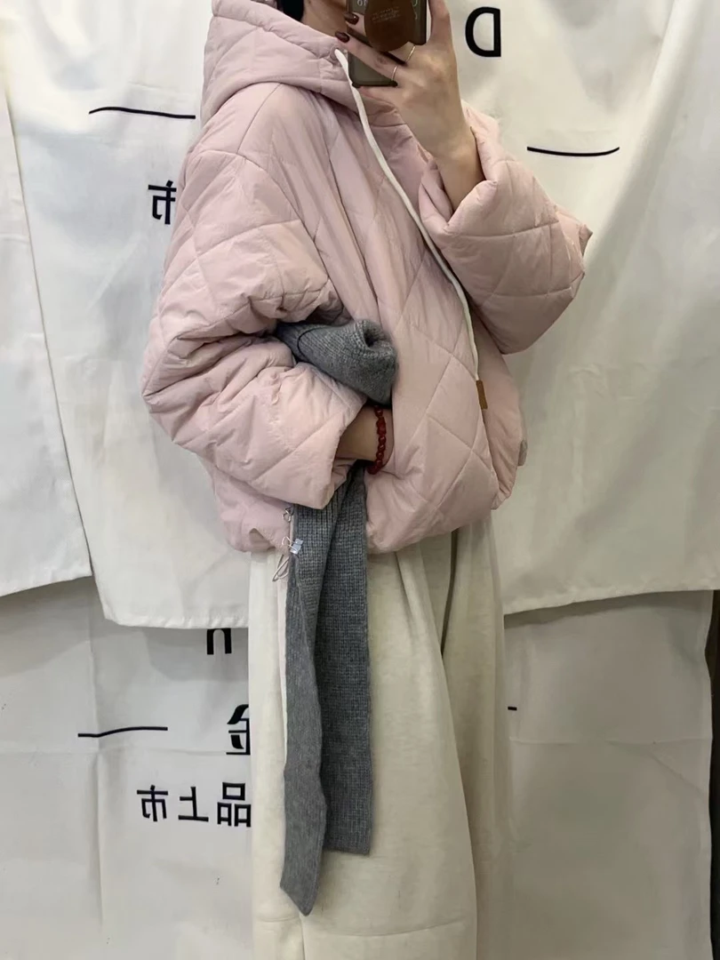 轻薄短款棉服宽松