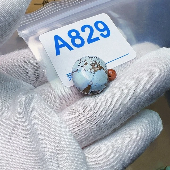 南红玛瑙未镶嵌珠宝奇石