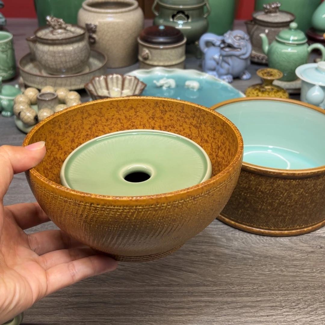 黄灿 拙朴 海泡壶承