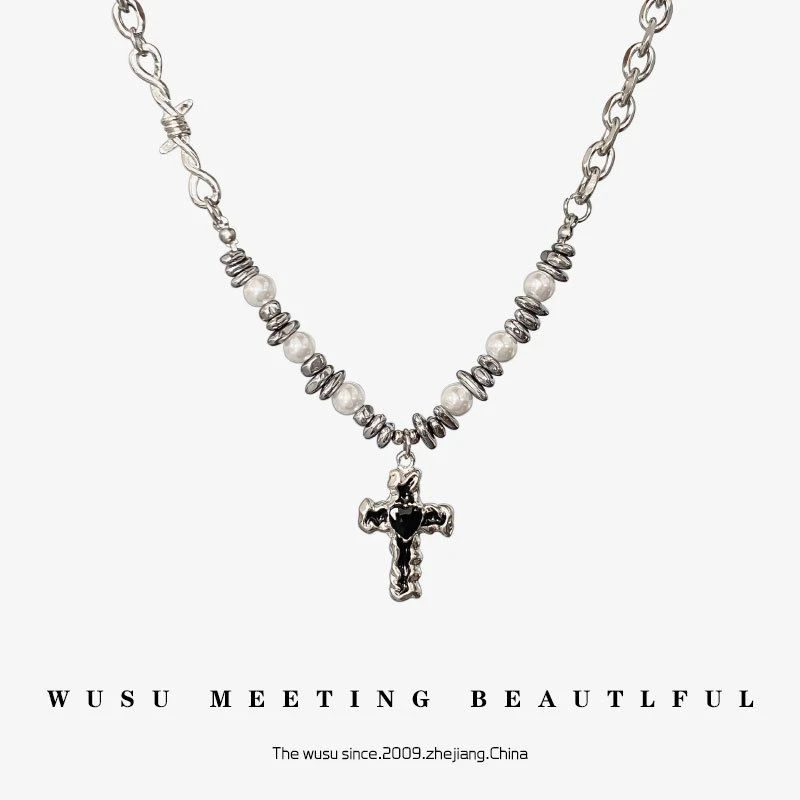 钛钢仿水晶项链 灵魂对撞珍珠项链钛钢毛衣链十字架朋克风小众