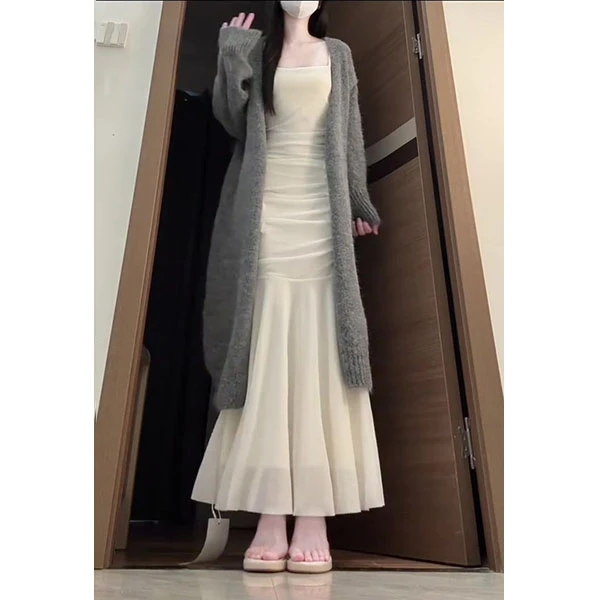 独特绝美小套装温柔气质针织开衫高级感吊带连衣裙两件套秋冬新款