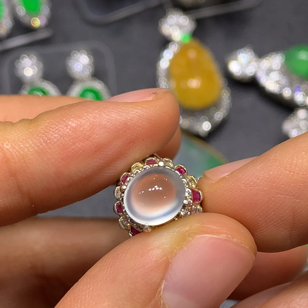 定制翡翠未镶嵌时尚买断不退