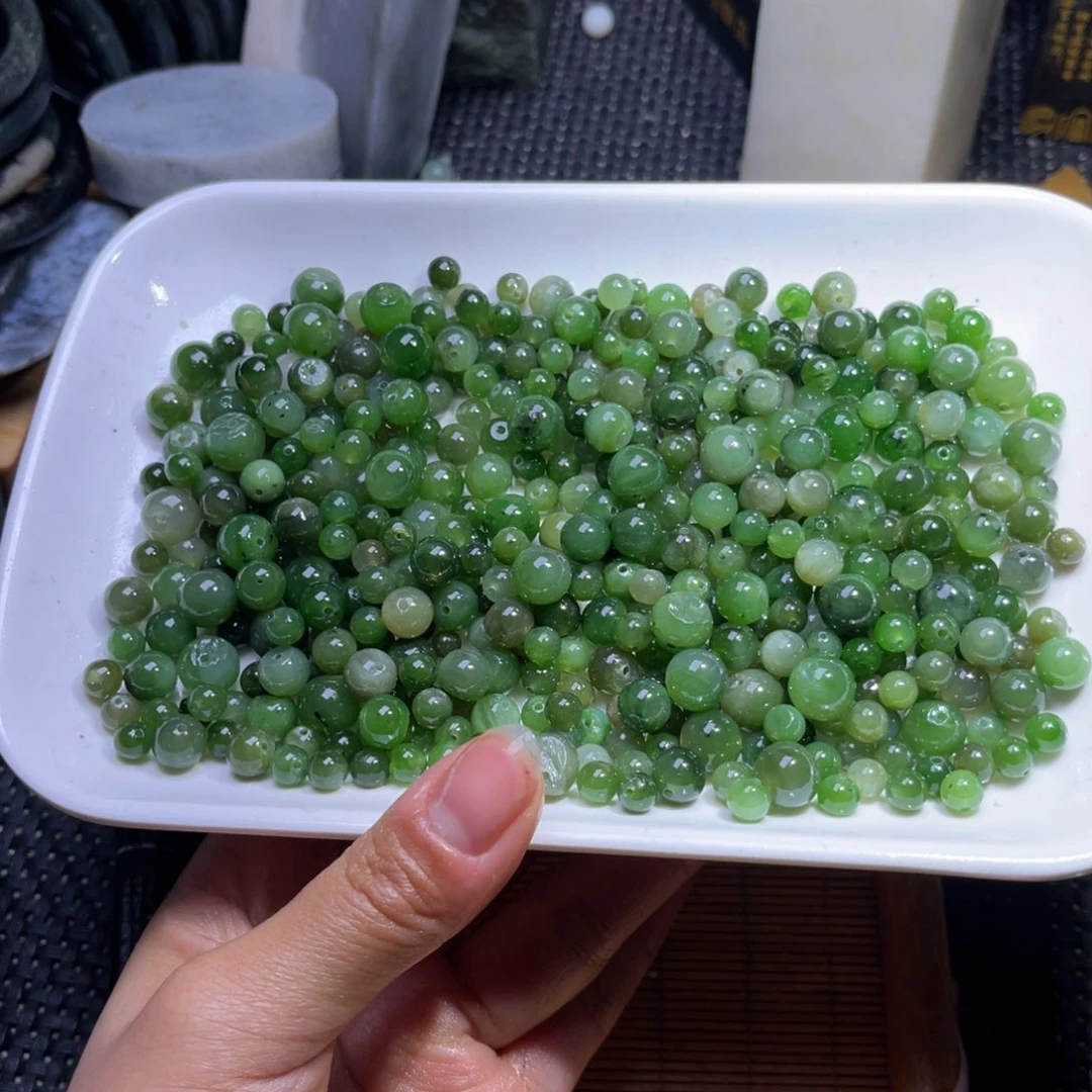 未镶嵌和田玉车挂