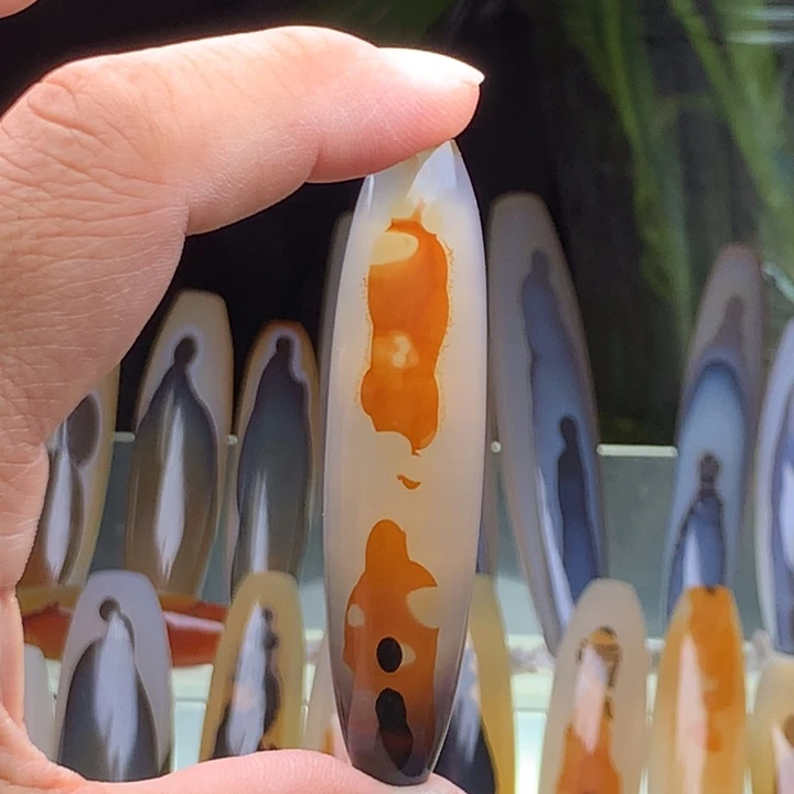 玛瑙/玉髓颈饰未镶嵌70