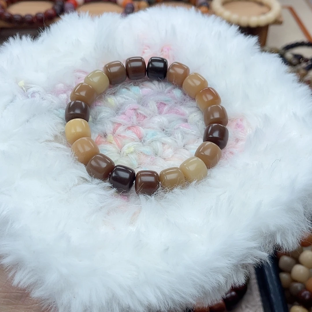 手串白玉菩提巴斯克