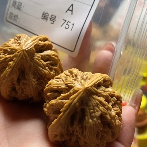 n***鹏文玩核桃把件自产自销的