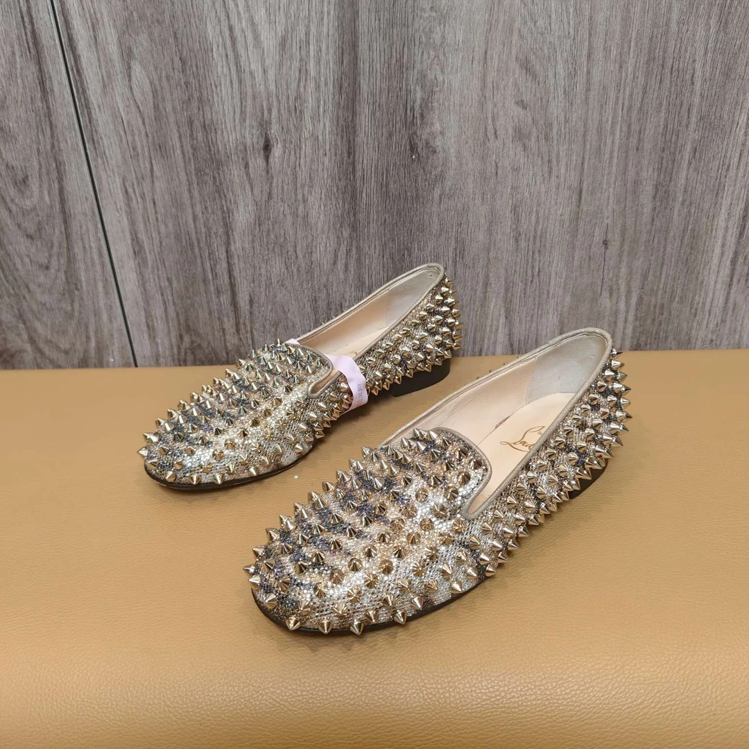 95新  Christian Louboutin 金色铆钉红底鞋/34.5码/95新/33182