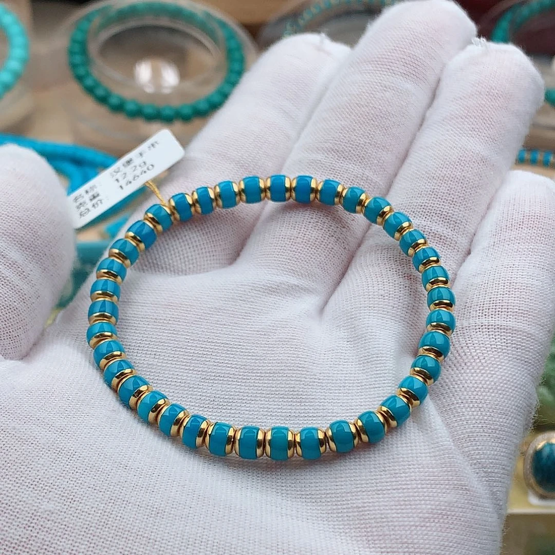 绿松石颈饰18K金镶嵌