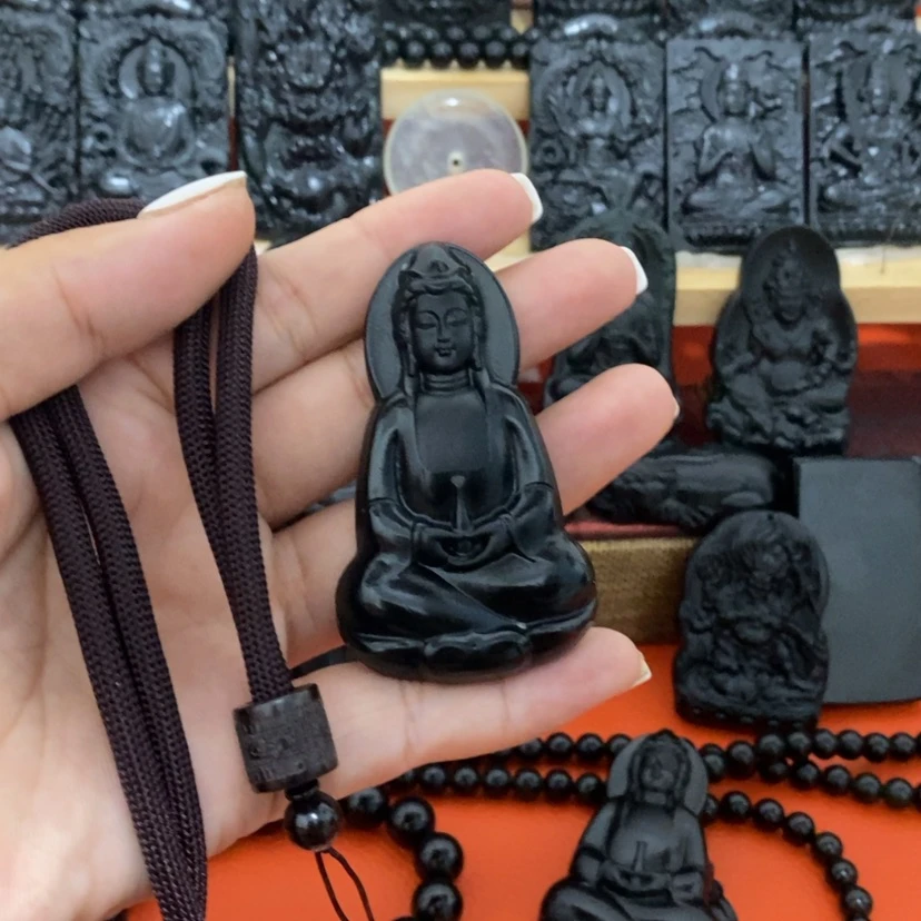 【闪购商品】未镶嵌蛇纹石玉颈饰良