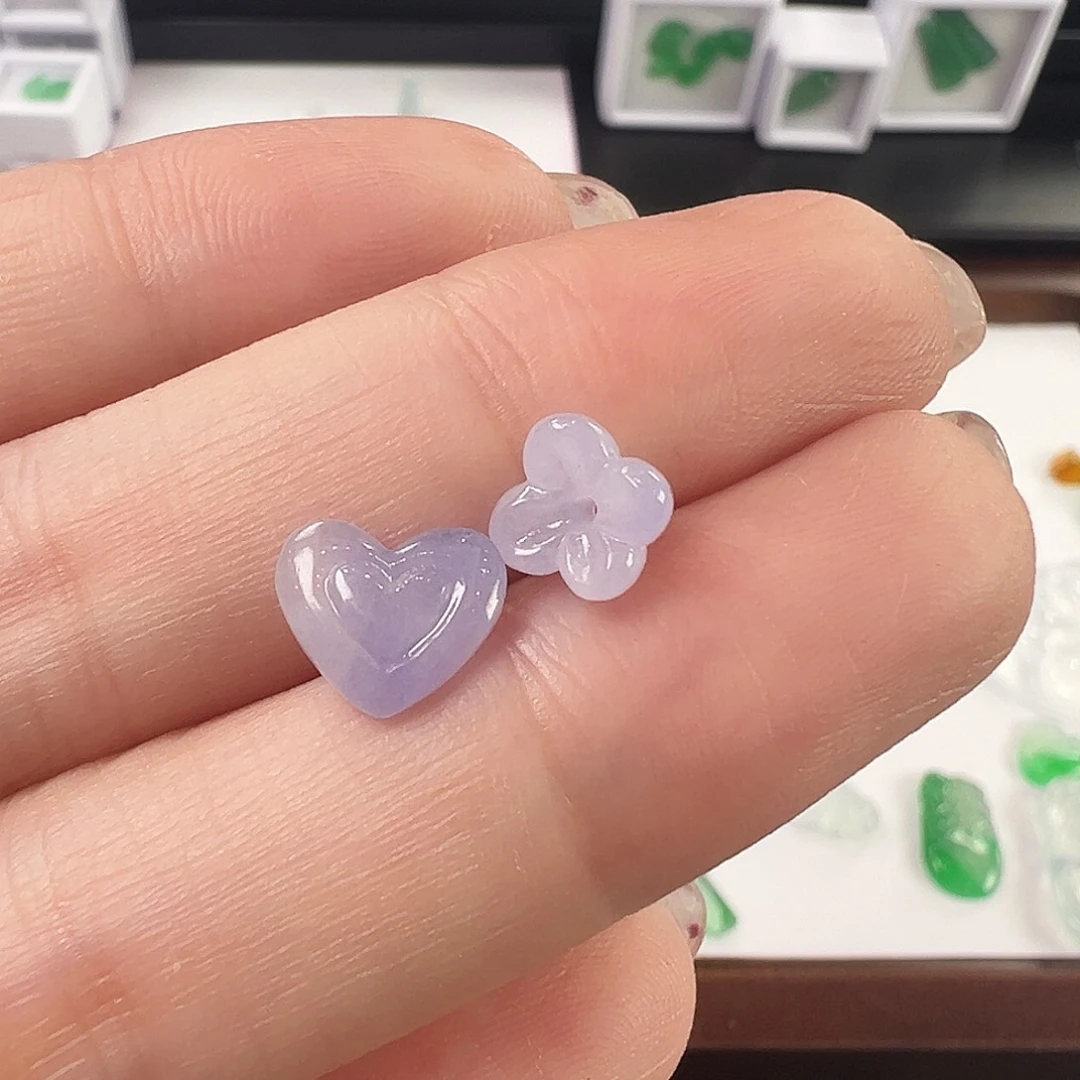 颈饰未镶嵌翡翠紫爱心