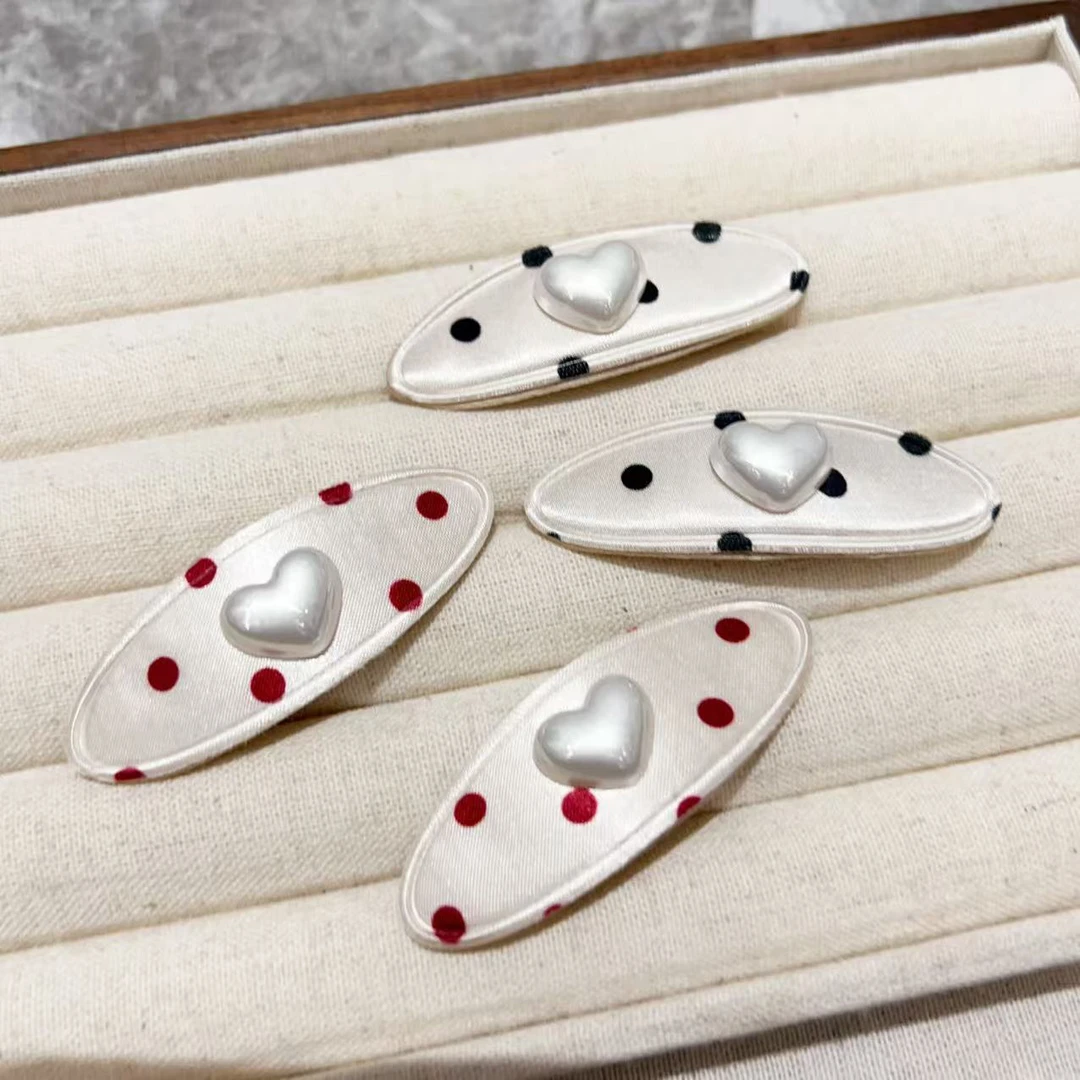 简约波点爱心BB侧边发夹J1862
