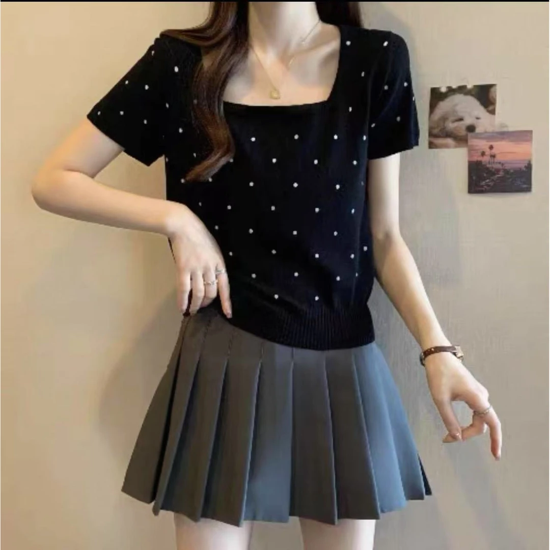 【沐子女装】D1-9791黑色波点针织短袖