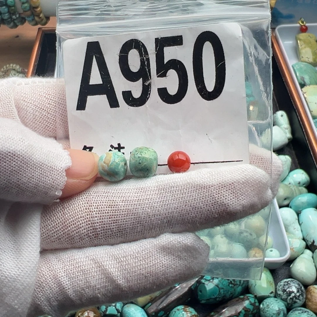 未镶嵌卡8老型一对南红玛瑙