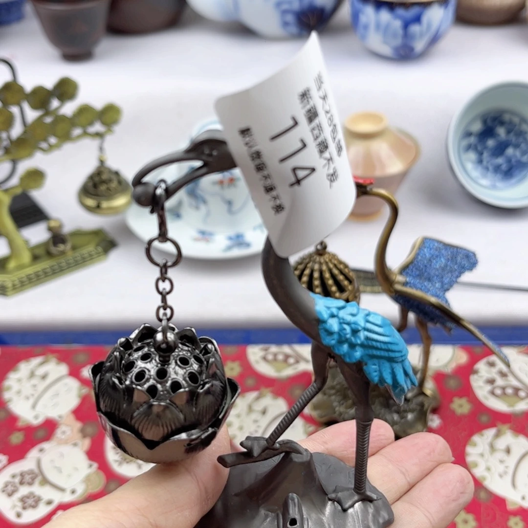 瓷片凌***出114 999欢迎光临美桃儿