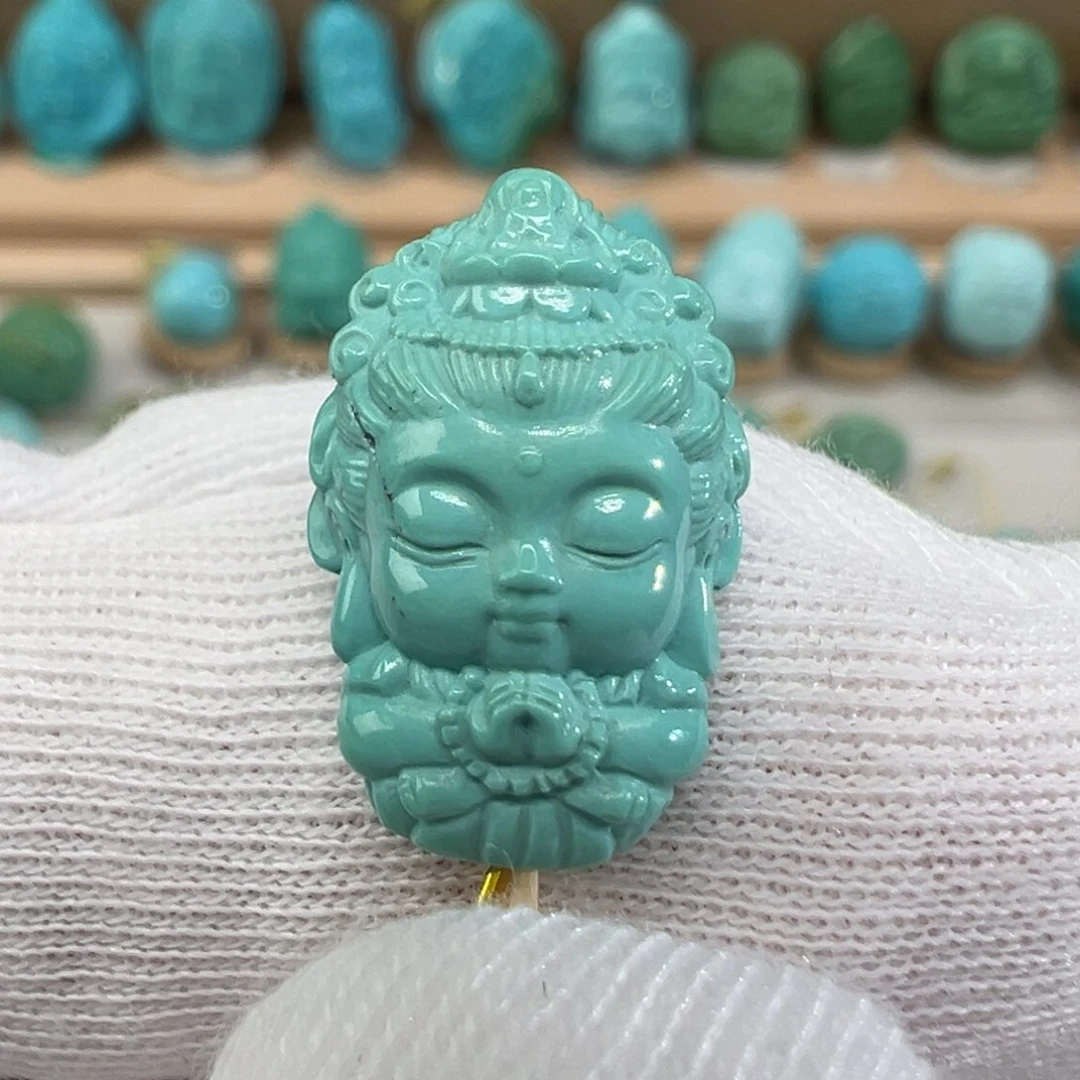 绿松石配饰未镶嵌