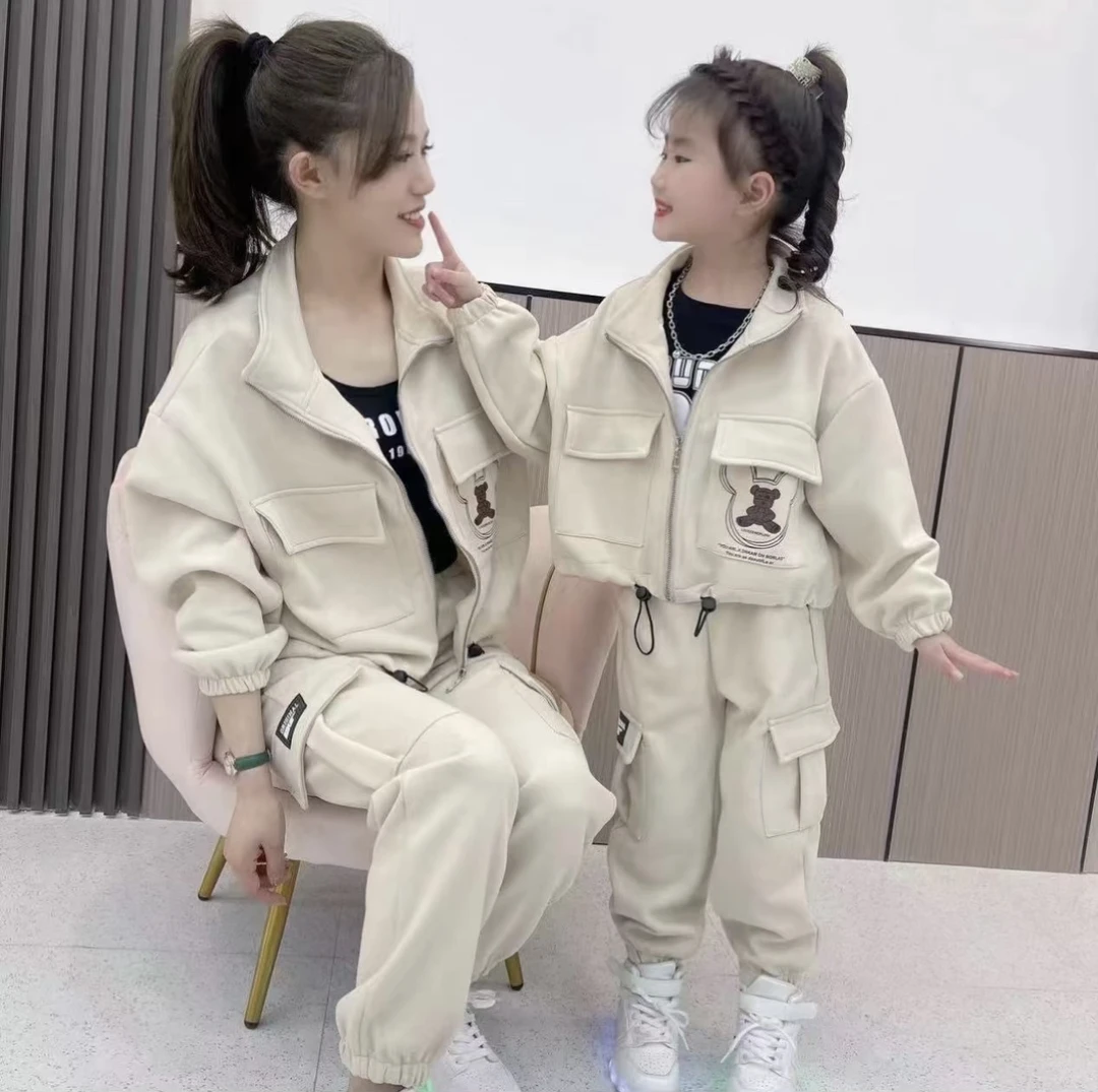 女童秋季运动套装2025新款中大童女孩洋气秋装儿童休闲时髦两件套