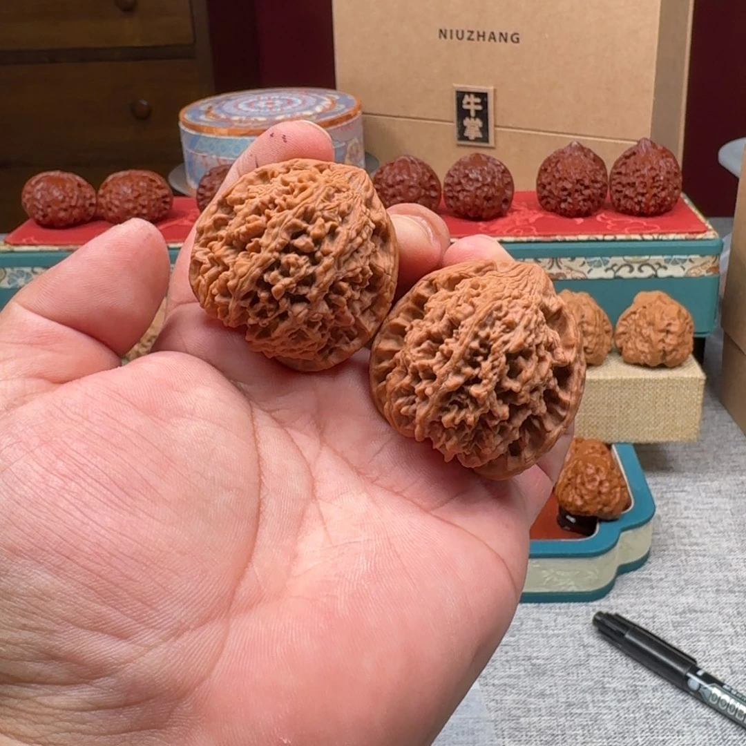 文玩核桃把件满天星100215