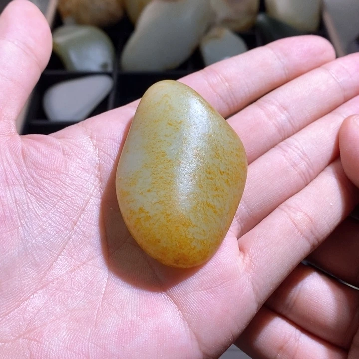 和田玉戒圈未镶嵌腾*