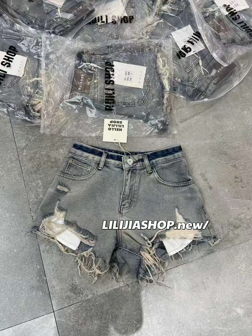杭州LILI家新款 颜色很复古的百搭辣妹牛仔短裤