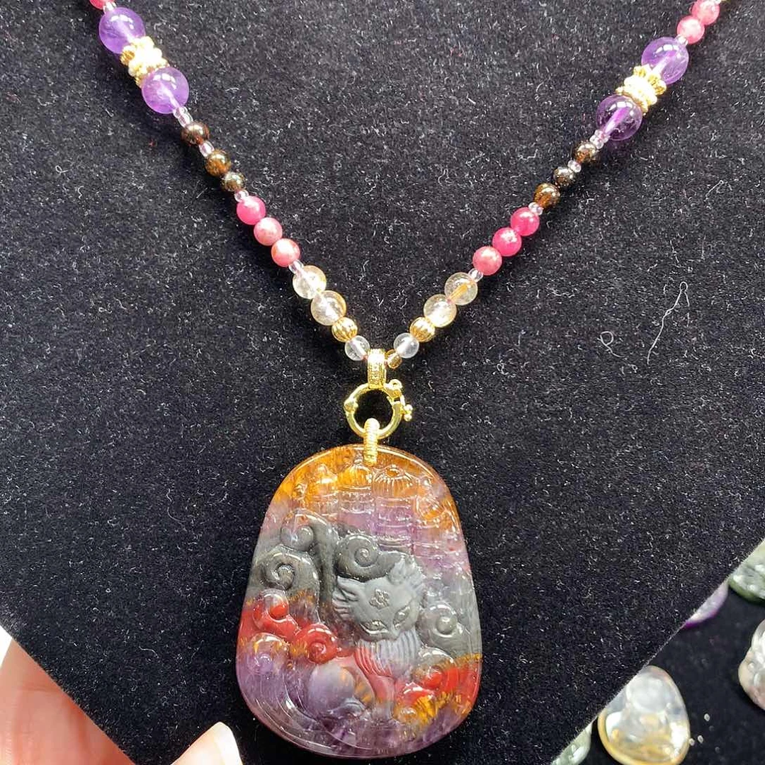 吊坠(赠链)未镶嵌水晶极光23城堡狐姥姥套链