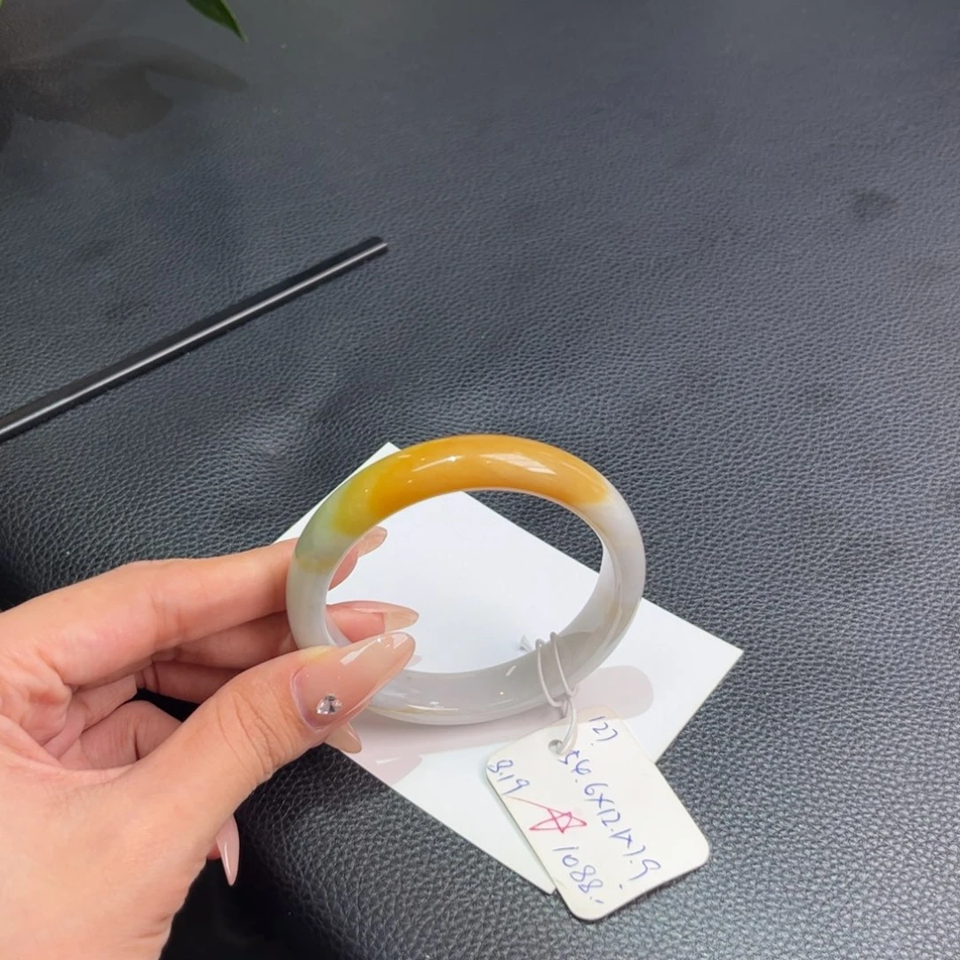 翡翠未镶嵌手镯手镯