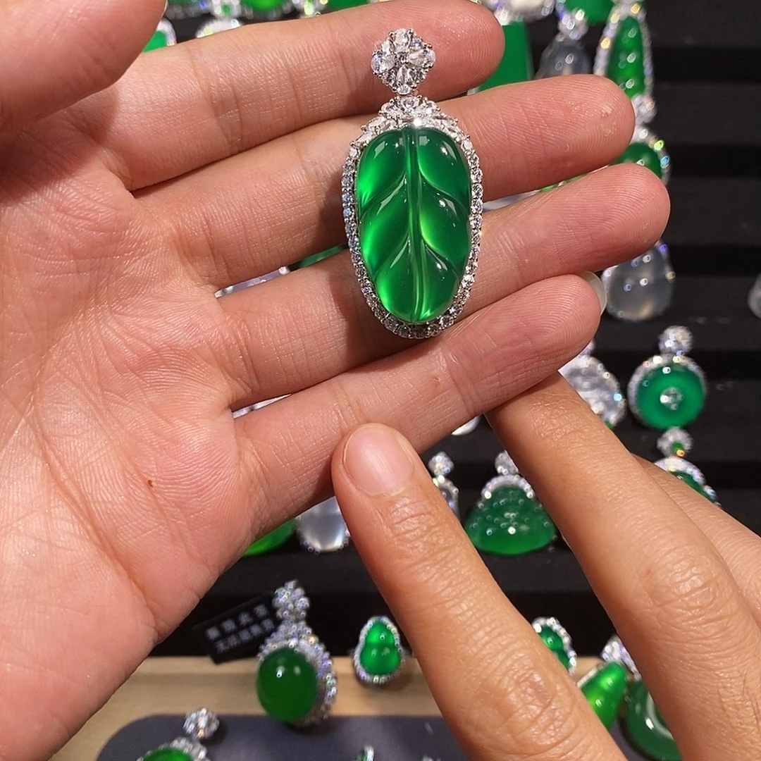 银S925镶嵌吊坠玛瑙/玉髓