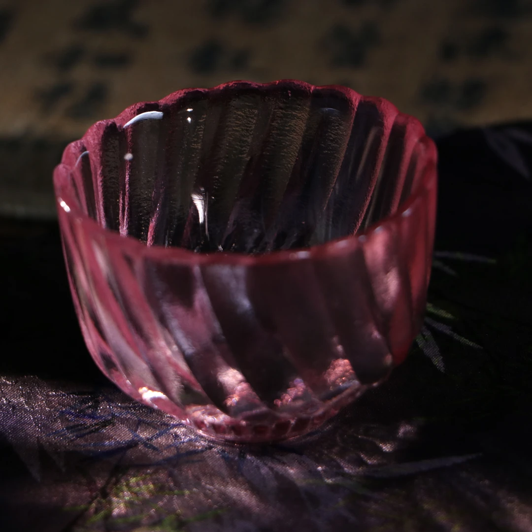 福器艺术粉色手工好玻璃小茶杯