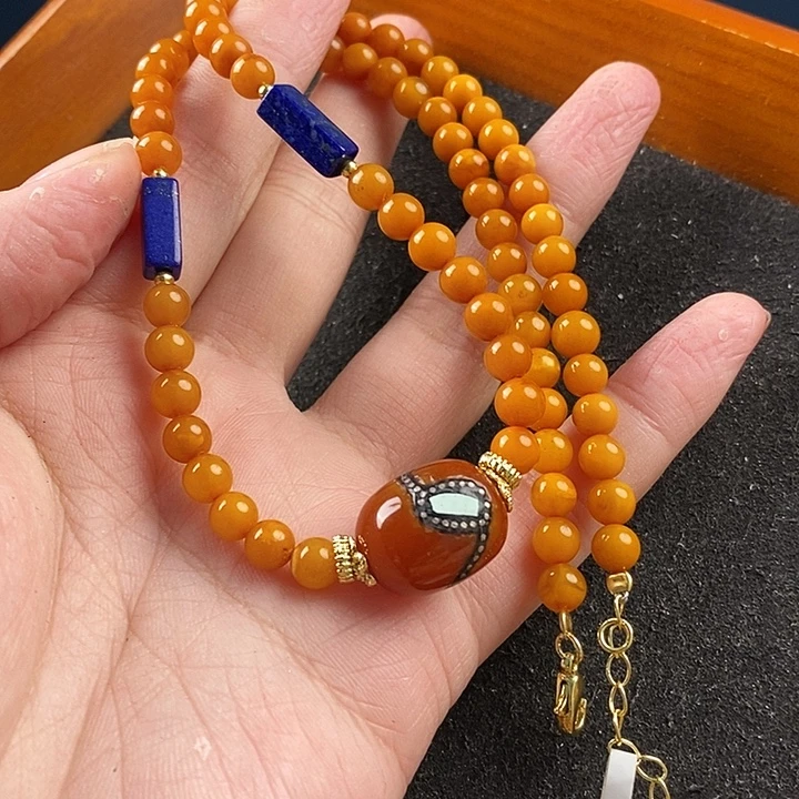 蜜蜡未镶嵌珠宝奇石