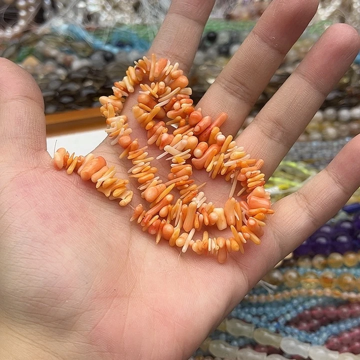 玛瑙/玉髓未镶嵌珠宝半成品一条橙三姑娘原枝