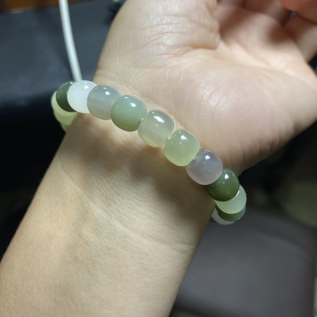 精品和田玉高冰底多宝手串