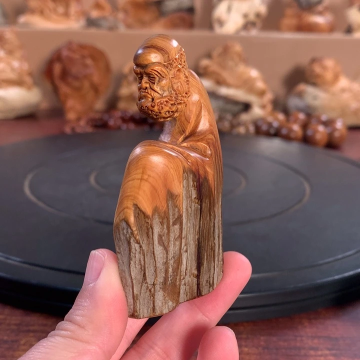 柏木（崖柏）根雕摆件