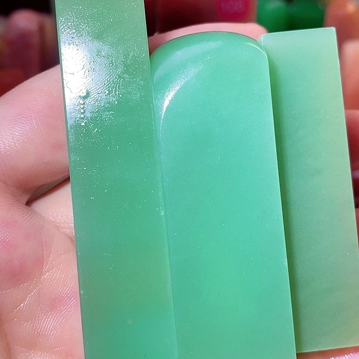 同***道青田石四川绿四川绿