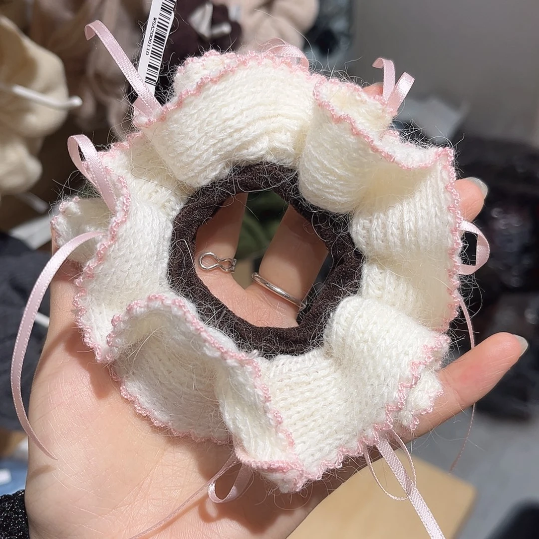 布艺非金属奶白针织小小蛮腰
