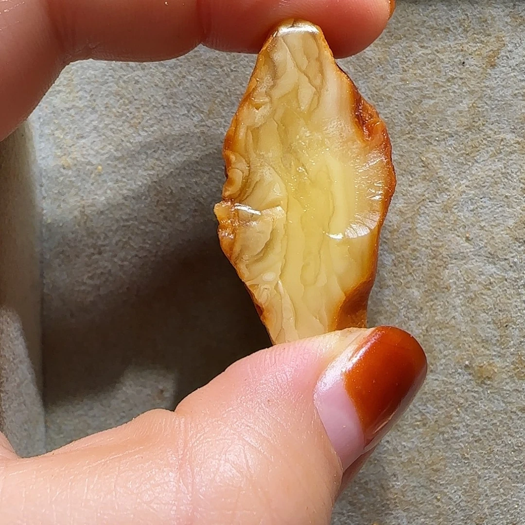 愿***笑定制琥珀未镶嵌定制
