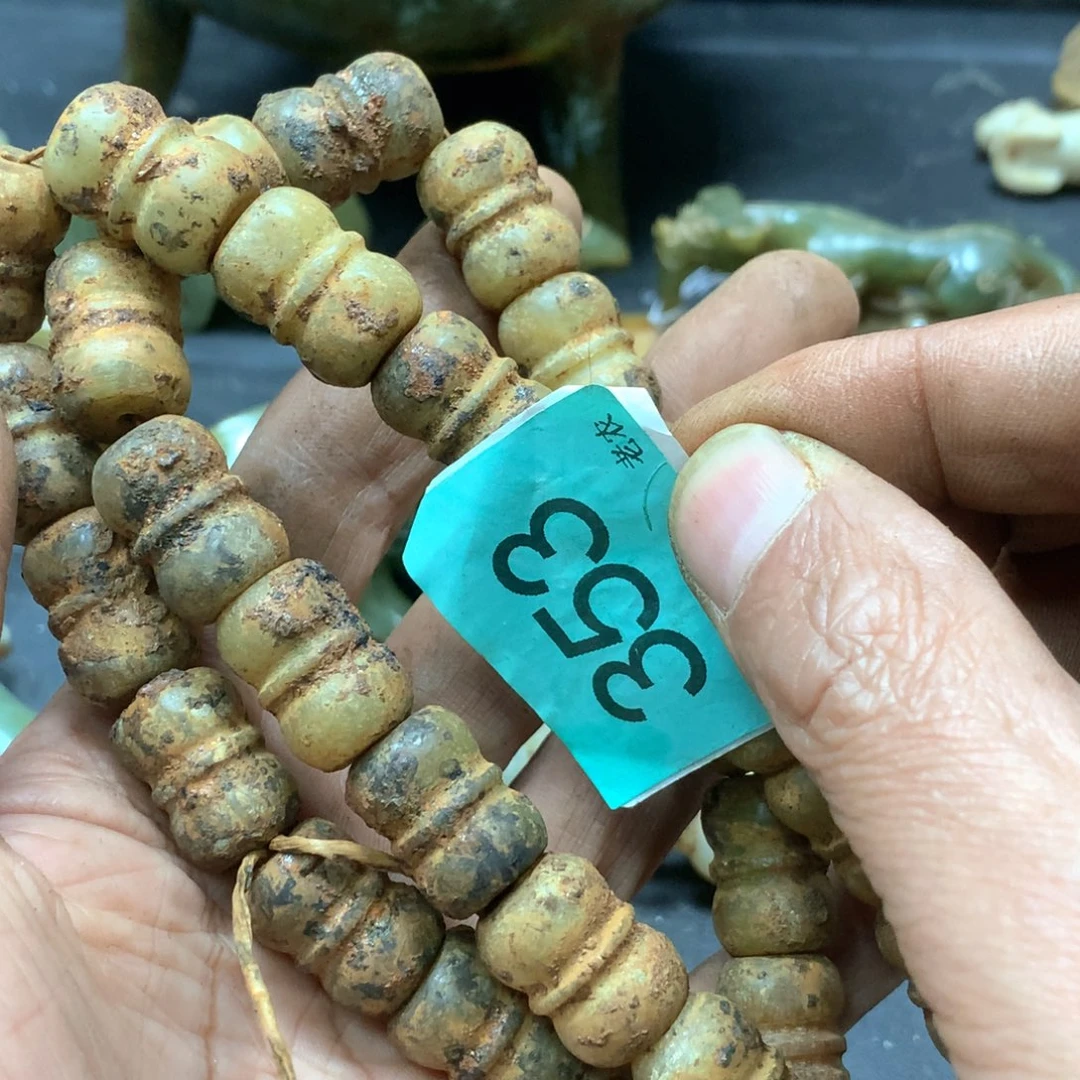 未镶嵌和田玉挂件涌*