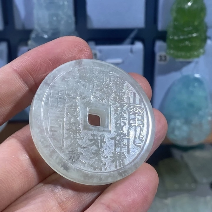 岫玉未镶嵌吊坠吊坠