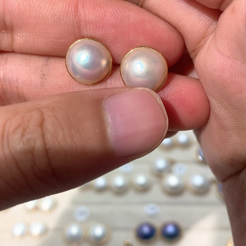 【闪购商品】耳饰拼合珍珠（马贝珠）18K金镶嵌