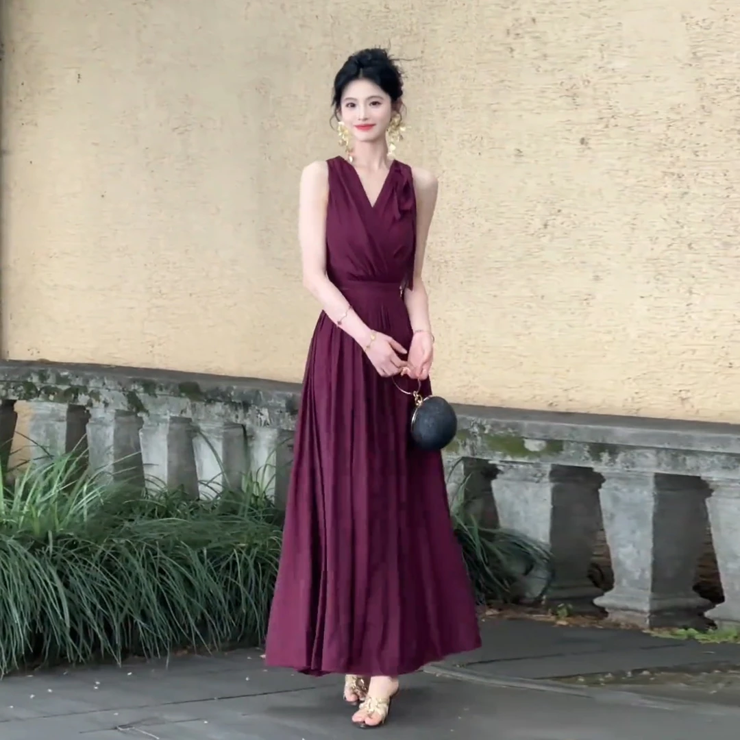 法式紫色无袖连衣裙子2025夏季新款爆款洋气后妈裙高级感收腰长裙