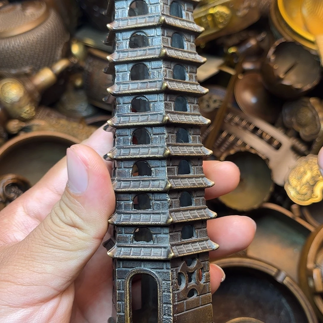 精美铜器工艺品等