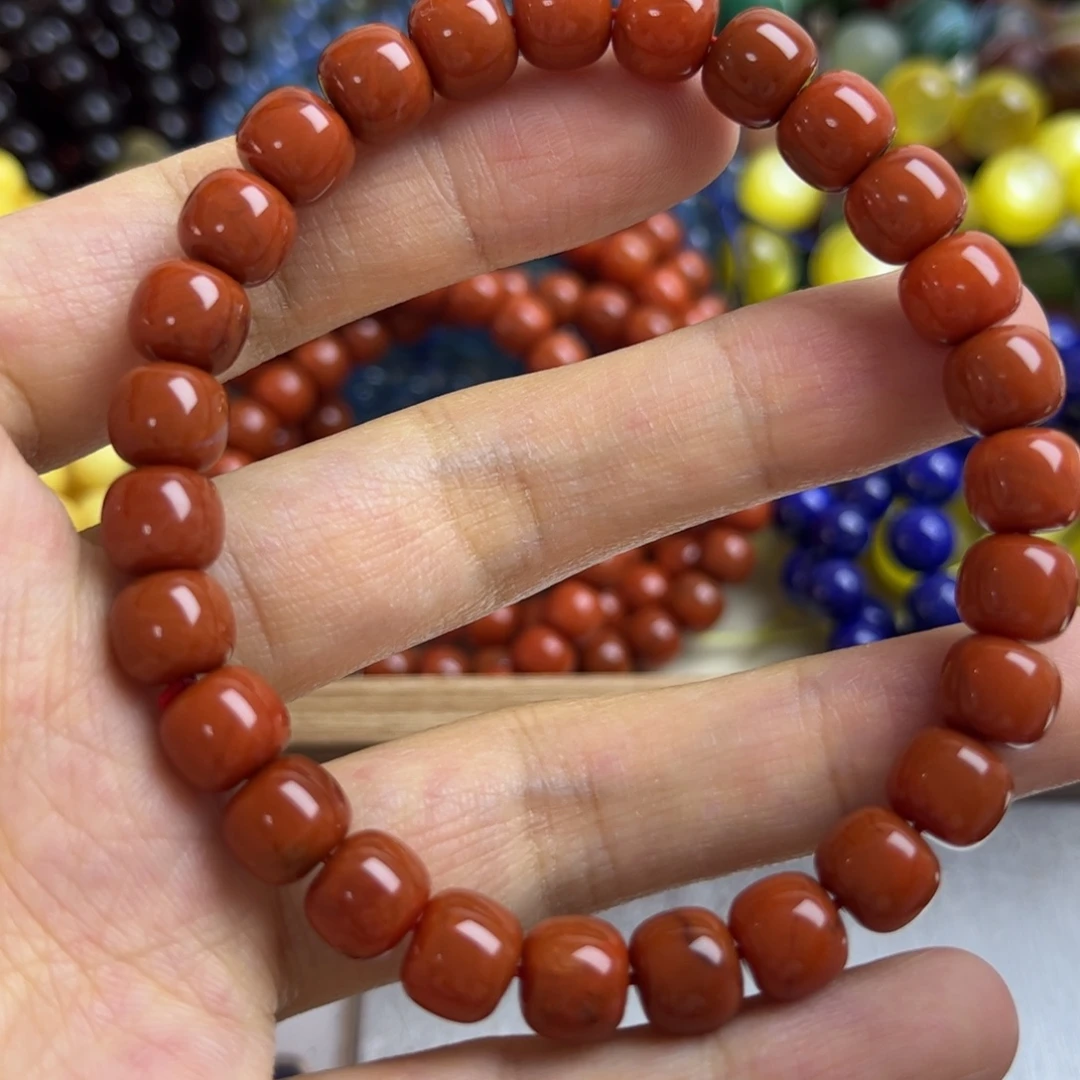 南红玛瑙未镶嵌手链矿坑