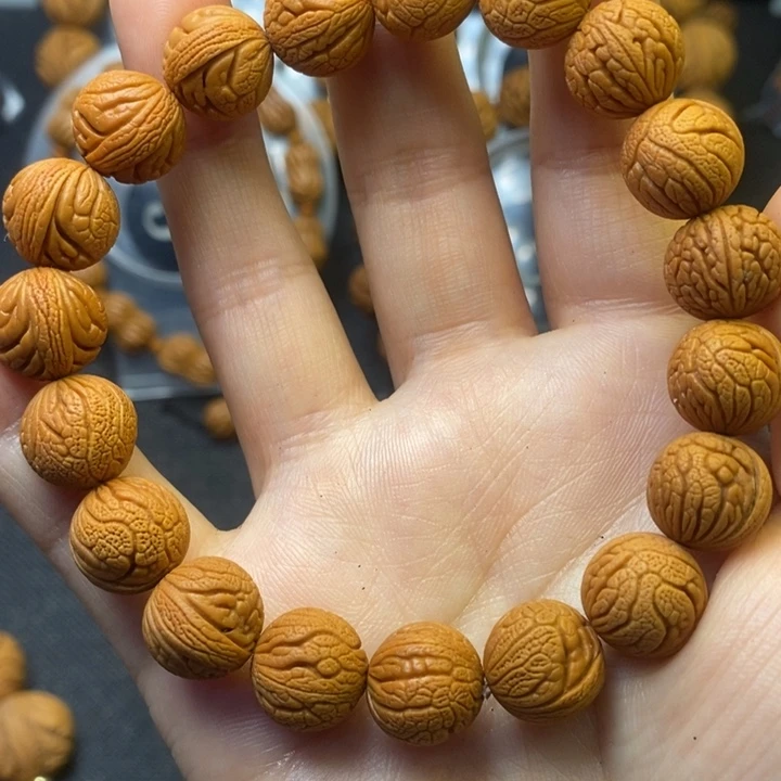 吊坠桃核秦岭山野生桃核