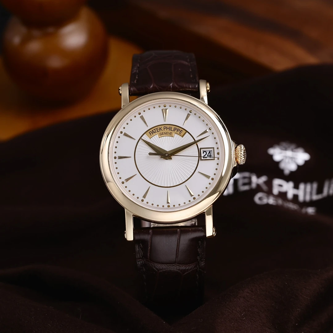 95新 Patek Philippe/百达翡丽 5153J 38mm 18K黄金材质 单表
