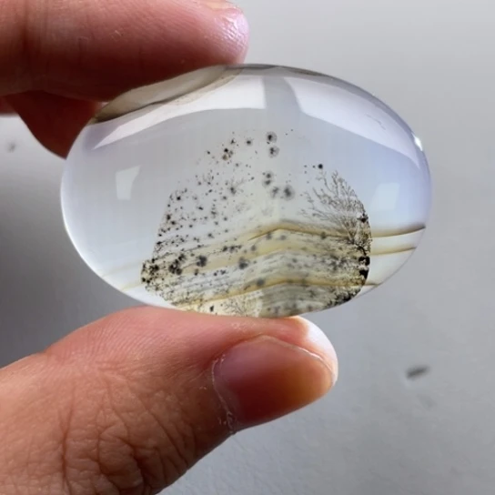 玛瑙/玉髓颈饰未镶嵌观*在