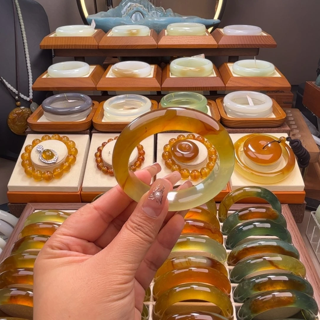 蛇纹石玉未镶嵌55-56