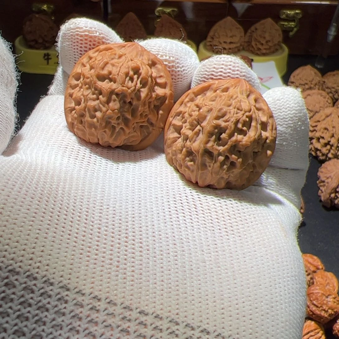 文玩核桃把件大***弟金鳞