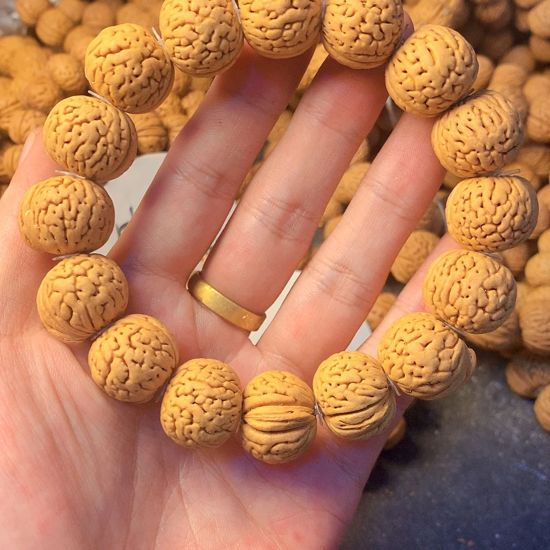 吊坠桃核国核滚象