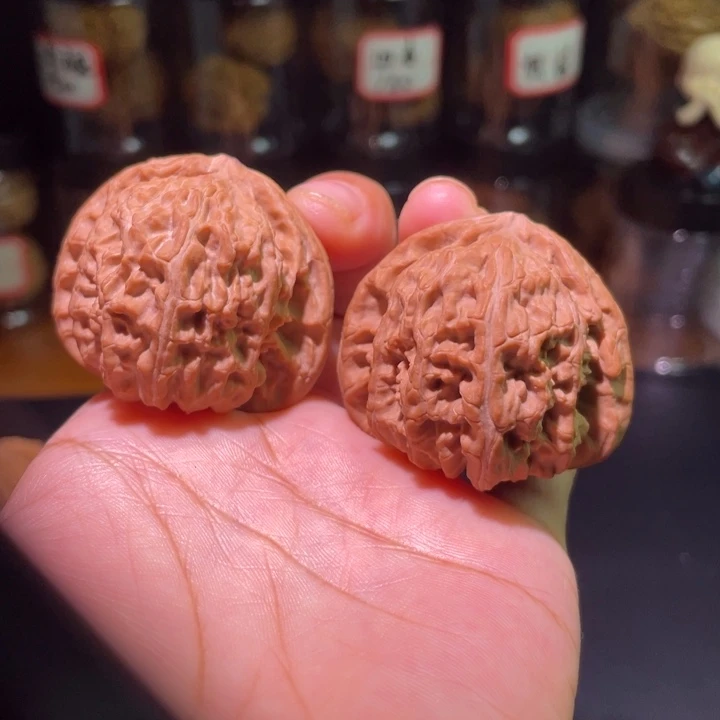 清***风把件文玩核桃三角白